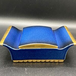 Carlton Ware trinket or cigarette box with lid. "Bleu Royale" and gold with Iid.